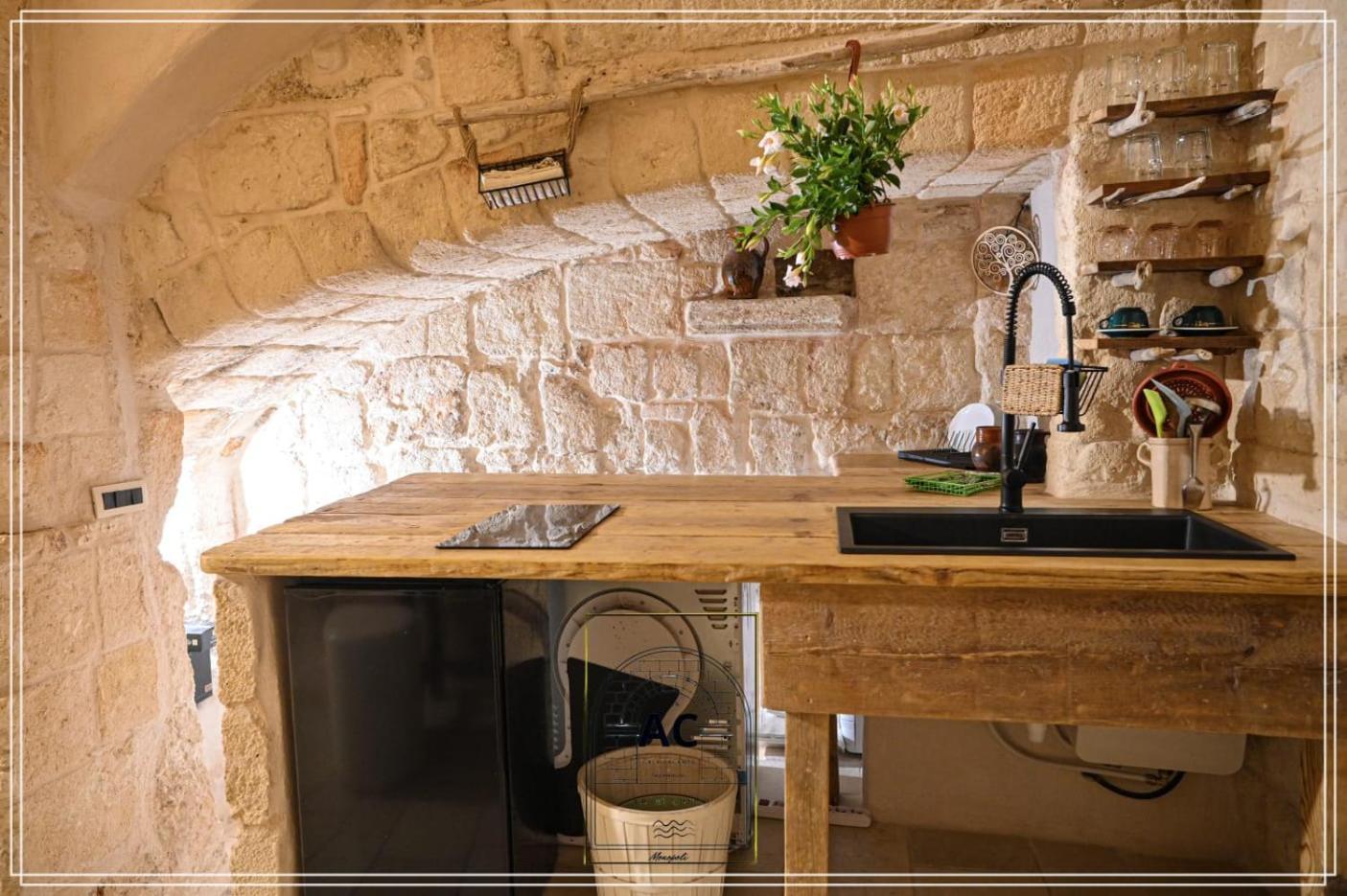 Archi Cimino Apartment โมโนโปลี ภายนอก รูปภาพ
